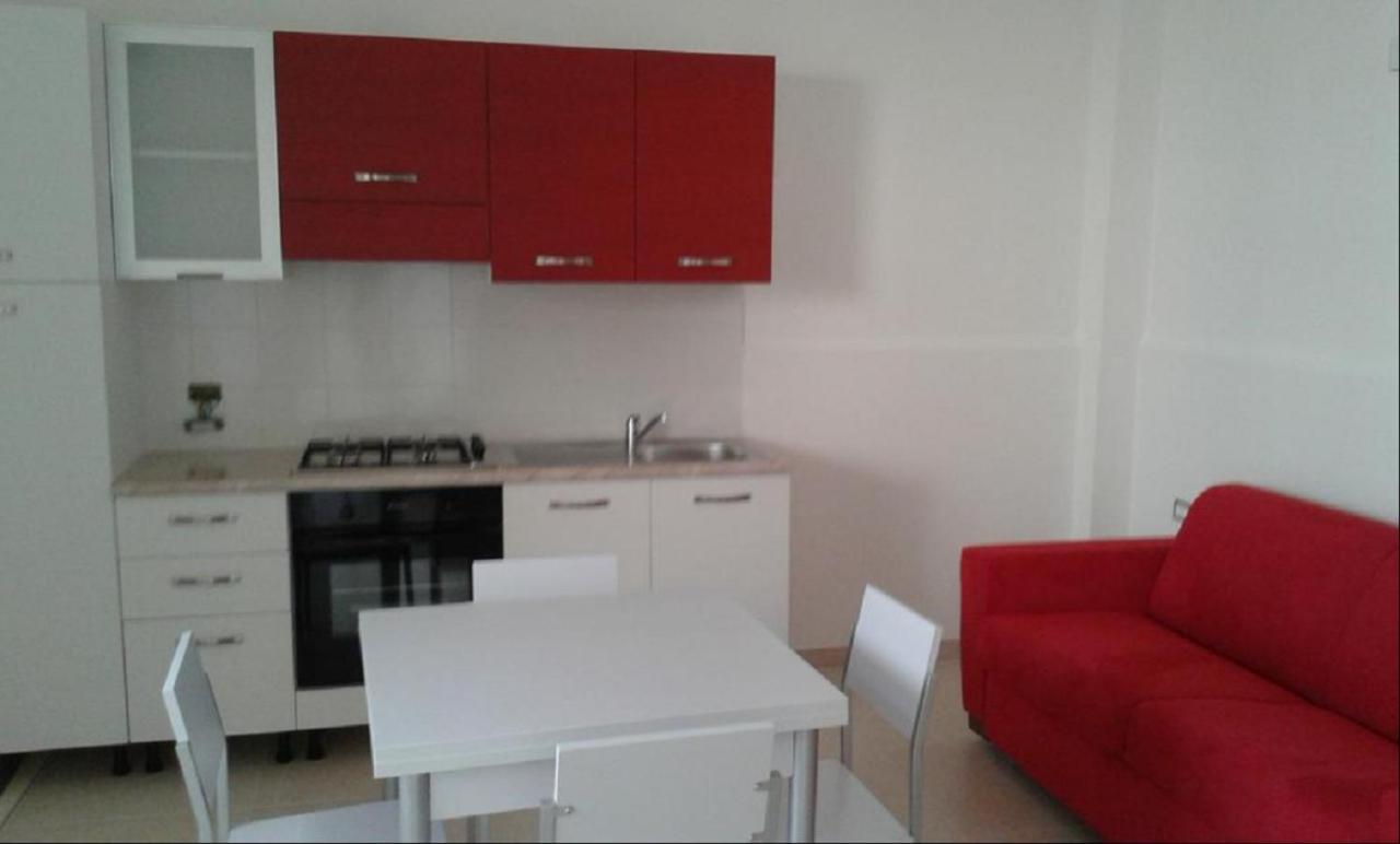 Malvarosa Apartments Порто Чезарео Екстериор снимка