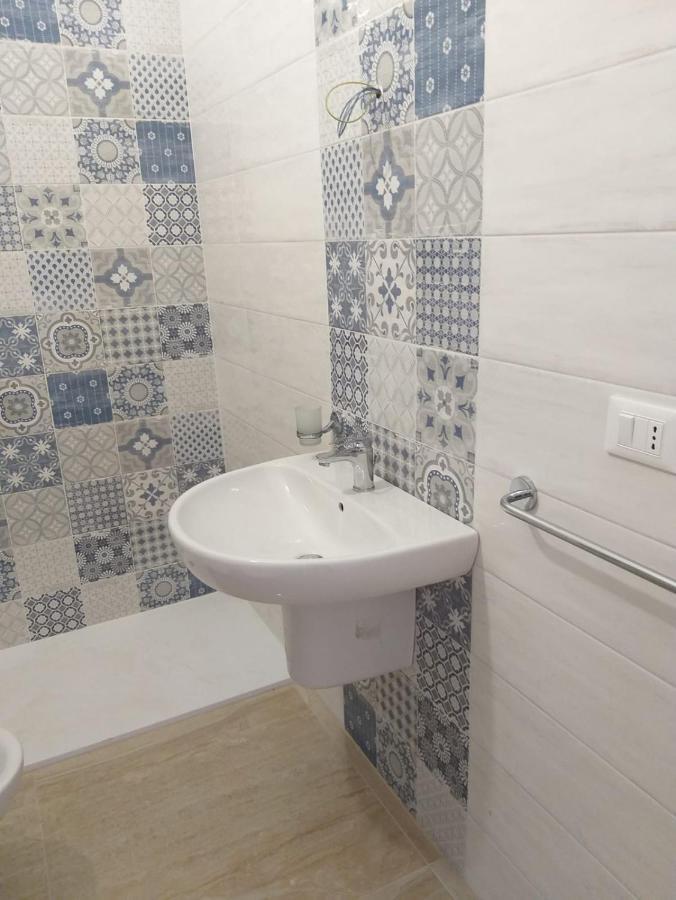 Malvarosa Apartments Порто Чезарео Екстериор снимка