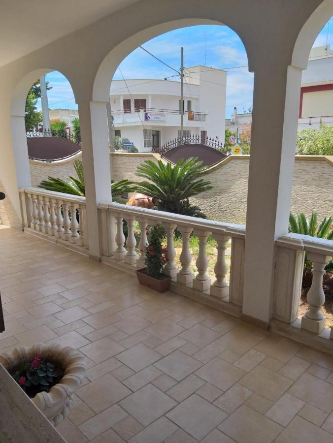 Malvarosa Apartments Порто Чезарео Екстериор снимка